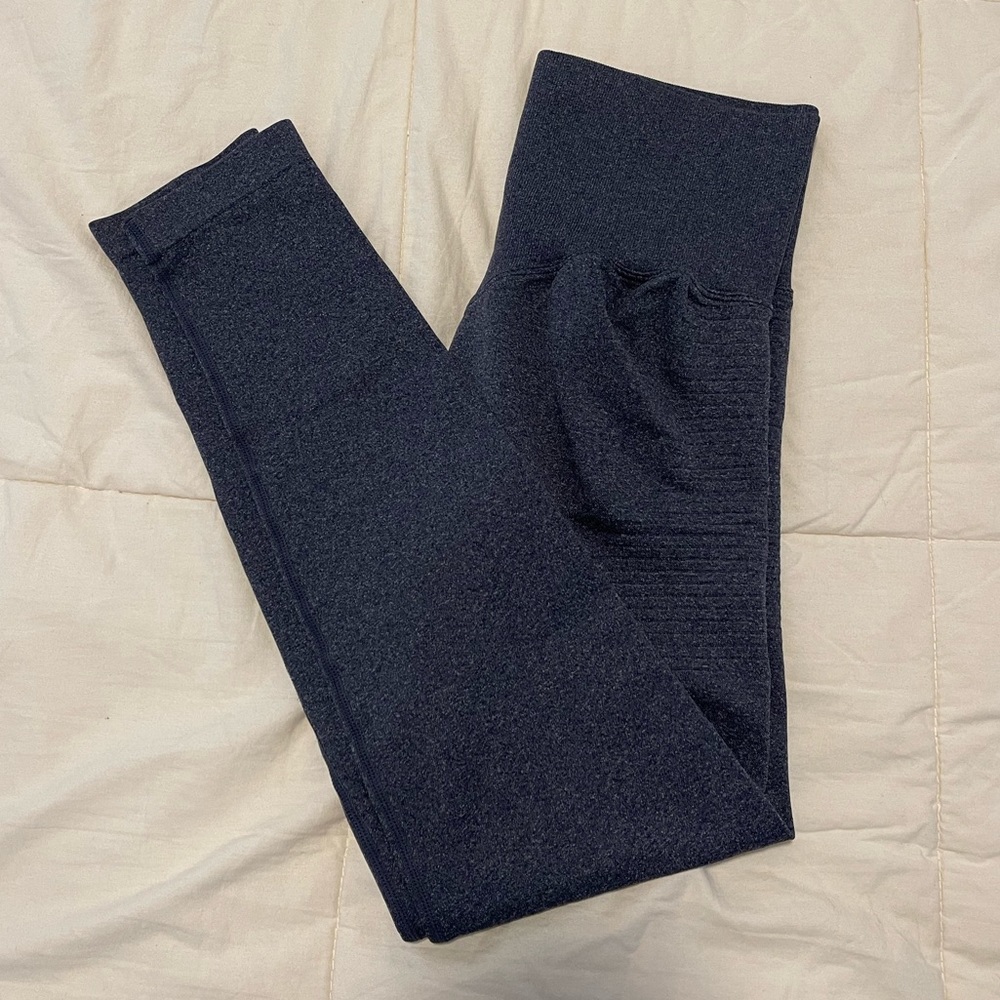 Dark grey leggings